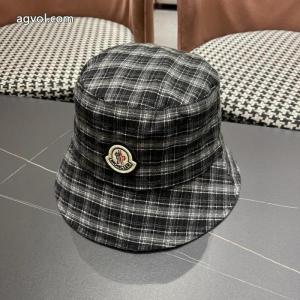 MONCLERマフラーブランド コピー 激安春らしい繊細なアイテム 大人気定番 VIPセール 関税込..
