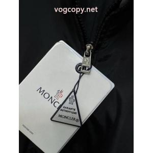 低価格 予約販売商品 素敵 MONCLER偽物 通販ジャケット