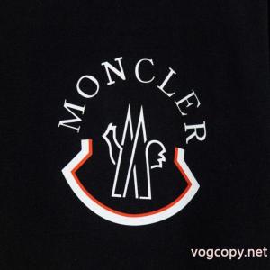 MONCLERコピー 品 ブランド赤字超特価安い 個性派  値下げ半袖Tシャツ