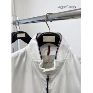 ジャケッブランド スーパー コピーモンクレール速達発送 カジュアルに使える 夏春物先行発売 ..