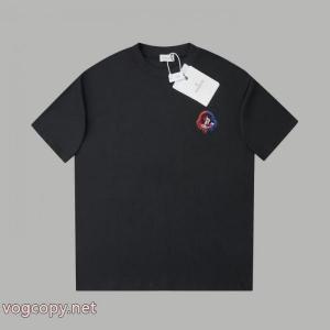 半袖TシャツMONCLERフィット感のある 最安値挑戦！ 最新トレンドファッション新着ブランド 品 コピー