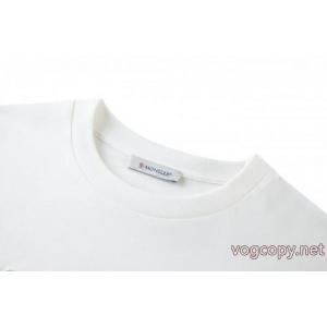 最新作入荷 今年発売 2026年激安最強セールMONCLER半袖Tシャツブランド スーパー コピー 優良