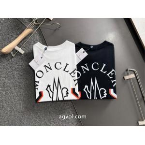 モンクレール半袖Tシャツ偽物 通販透け感の持つ涼しげな印象 定番人気のモデル 新色登場