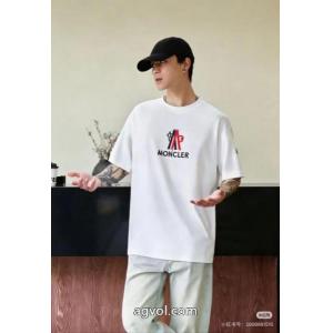 国内在庫あり 品質保証定番人気 2026夏に意外と人気な新作MONCLER半袖Tシャツブランド コピー バック