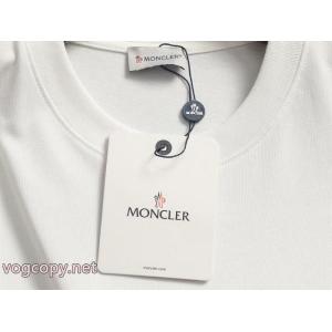 MONCLERスーパー コピー 通販年末で限定アイテム 季節の人気アイテム 新作限定上品な半袖Tシャツ