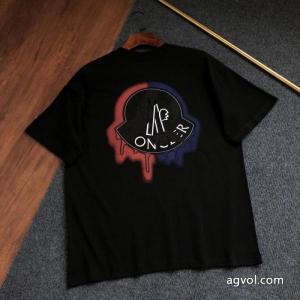スーパー コピー 安心2026年人気の最新作 最大の魅力 セレブ風 MONCLER半袖Tシャツ