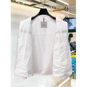 コピー 通販MONCLER2026新作 稀少*新品 綺麗なジャケット