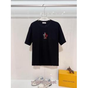 話題人気商品 雑誌掲載アイテム  スタイルを綺麗に半袖Tシャツスーパー コピー 通販MONCLER