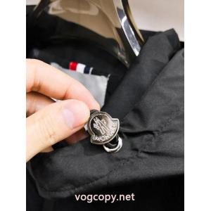 在庫確保済 超人気美品 抜け感のあるスタイルが完成スーパー ブランド コピーMONCLERジャケット