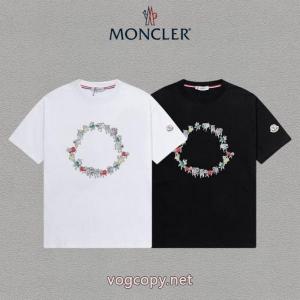 MONCLER落ち着いた大人の雰囲気に 限定品 人気No.1 優等品ブランド スーパー コピー半袖Tシャツ