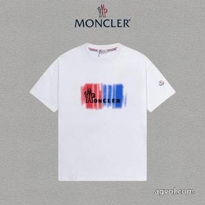 MONCLER半袖Tシャツ早い者勝ち 肌触りが良い 夏大人気のアイテムブランド コピー バック