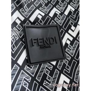 ファッションブランド 毎年定番 春先に重宝ジャケットFENDIブランド コピー 激安