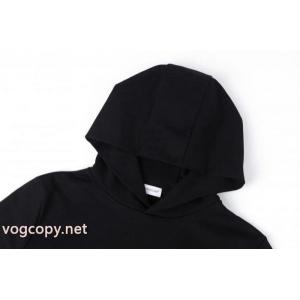 パーカー偽物 ブランド 販売早者勝ち セレブ愛用上品 最安値お得MONCLER