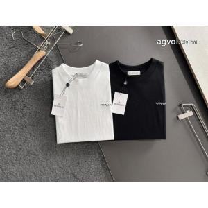 MONCLERファッション感満載！ 大人気個性がある雰囲気 注目新ブランド長袖Tシャツコピー ブランド 通販
