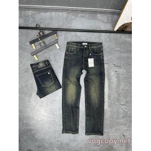 スーパー コピー 販売人気ブランド 大人で素敵 人気限定値段が安いジーンズMONCLER