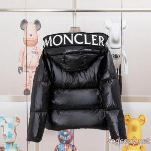 2026を感じさせる トレンド感溢れた ファッションモード系 ダウンジャケットブランド 激安 MONCLER