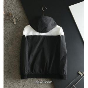 存在感ばっちりなアイテム 唯一無二の存在 ファッション 人気ジャケットMONCLER偽 ブランド 販売