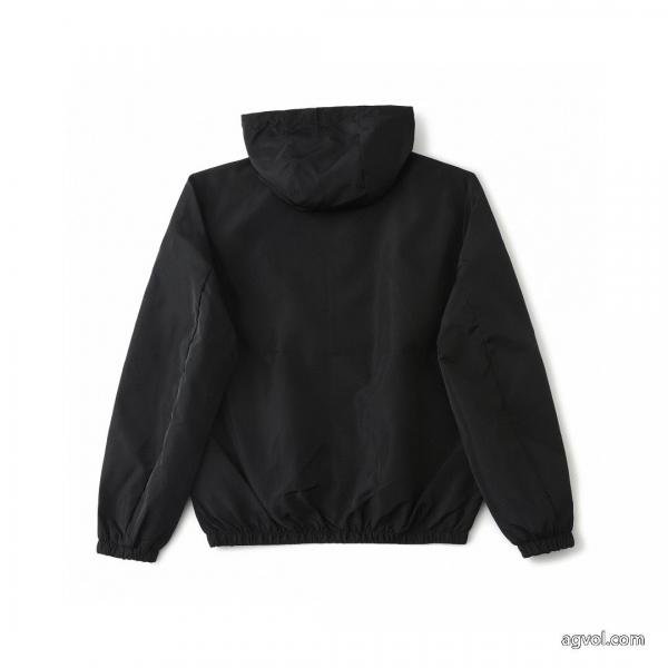 コピー 商品 販売軽やかな素材感最新とても可愛いコートMONCLER 5