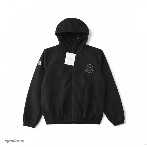 コピー 商品 販売軽やかな素材感最新とても可愛いコートMONCLER 4