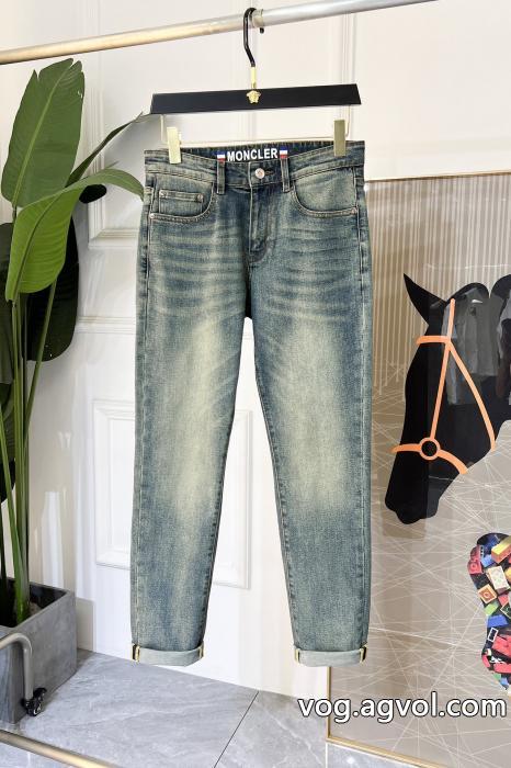偽物 ブランド 激安MONCLER日本即完売予想適度な光沢感がありジーンズ 0 