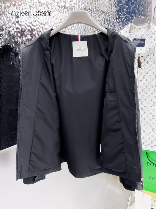 新作愛用セレブ多数オーバーサイズスーパー コピー 安心 ジャケットMONCLER 2