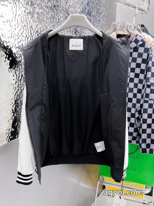 MONCLERコピー 品 ブランドコート2025新作限定流行の最前線 4