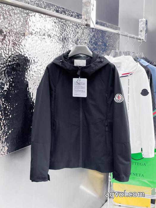 ブランド 激安 MONCLER秋冬シーズン継続トレンド新着早い者勝ちジャケット 3