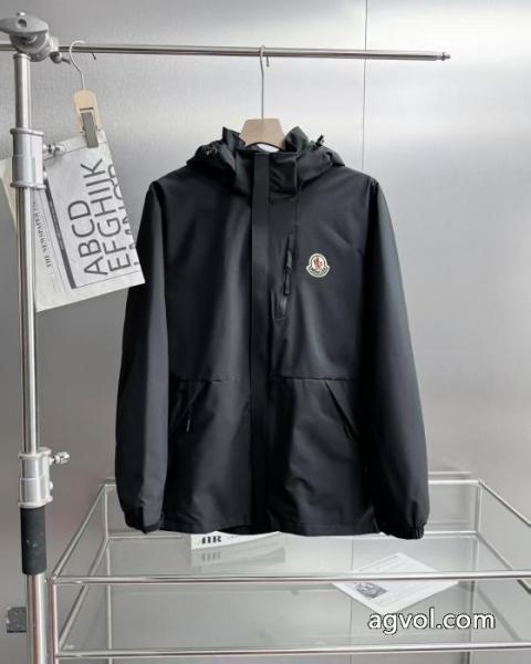 MONCLERモンクレール25 SS新品防風防水通気軽量ハードケース突撃衣男女同型 3