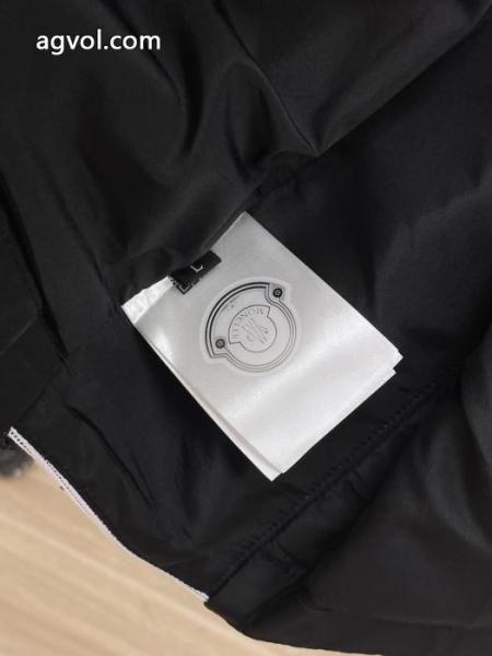 コピー 品 ブランドジャケットMONCLER着回し力が抜群SS25極上発売 2