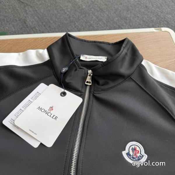 moncler早秋の最新スポーツカジュアルカップルスーツセット 5