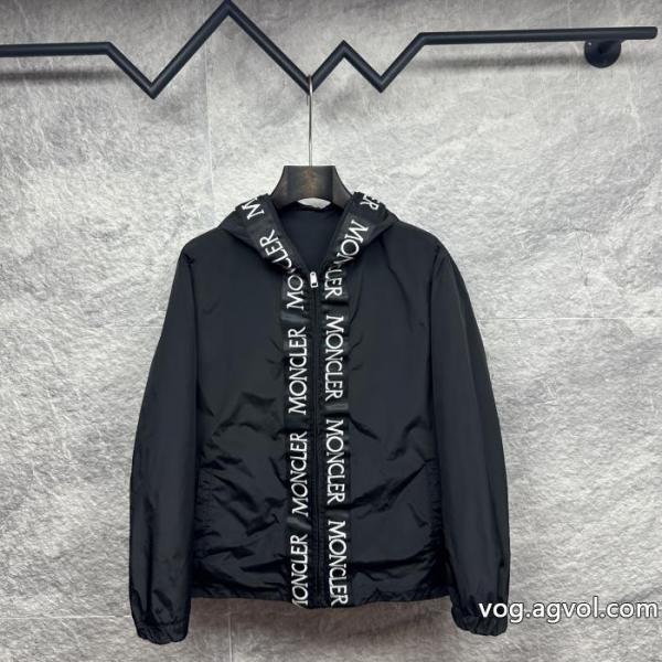 MONCLER2025新作刺繍リボンリバーシブルペアコート 0