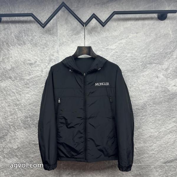 MONCLER2025新作刺繍リボンリバーシブルペアコート 1