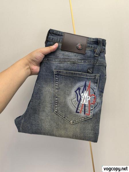 ジーンズMONCLERブランド コピー s 級話題となる人気品最高にCOOL秋冬新作雑誌掲載 0