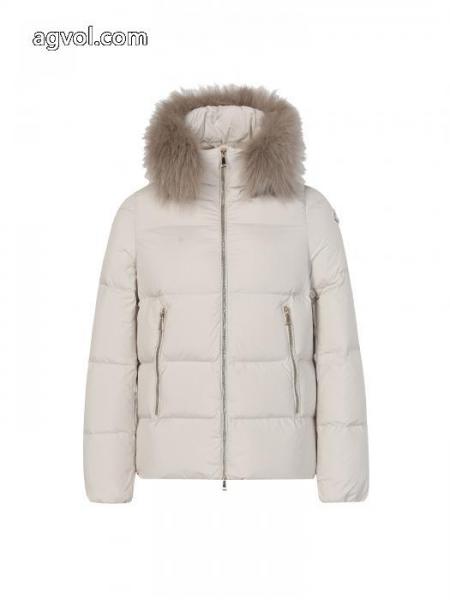 MONCLER25秋冬の新作フード取り外し可能な女性用ダウンジャケット 2