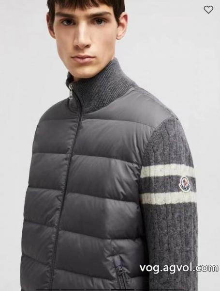 偽 ブランド 販売実用品 レディース財布 25ＡＷ美品MONCLERダウンジャケット 0 