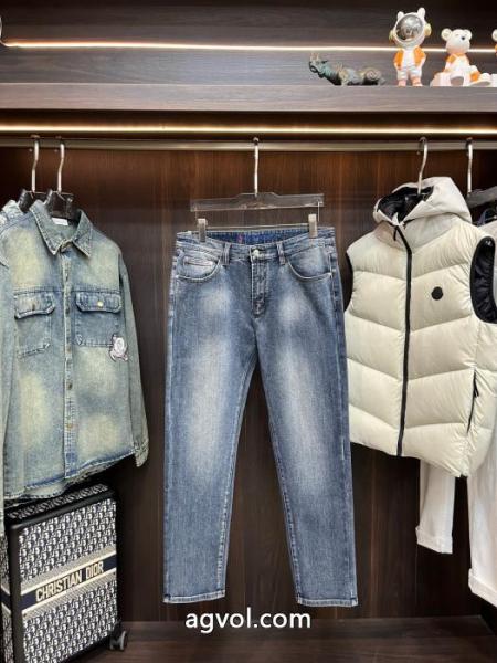 偽物 ブランド超数量限定 数量限定セール 今すぐ欲しいMONCLERジーンズ 1