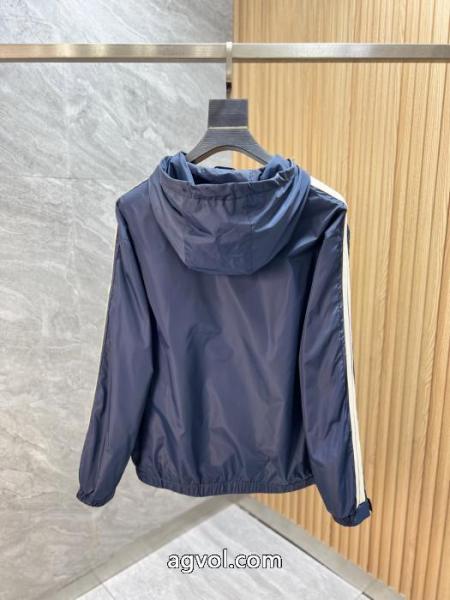 透け感優しい 品良くおしゃれ 有名モデル愛用アイテムブランド コピー s 級MONCLERジャケット 2