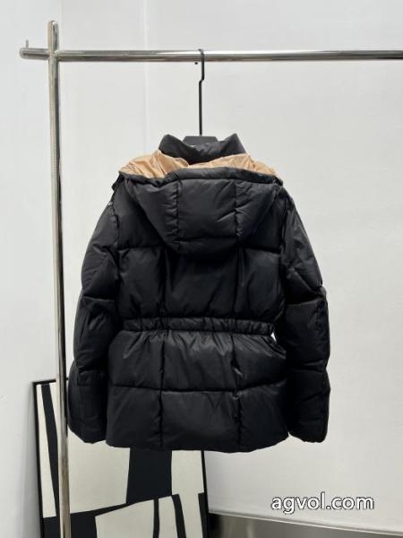 ダウンジャケット期間限定SALE 送料込み 希少品 人気セール高品質MONCLERスーパー コピー 安心 1