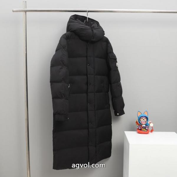 ブランド 偽物ダウンジャケットMONCLER人気商品登場 透け感新作がイチ推し 定番人気のカラー 3
