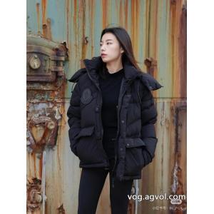 MONCLERダウンジャケットブランド コピー 激安大人の定番 人気 ランキング 人気商品