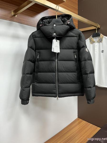 超激得高品質 即日発送可完売必須 25SS洗練デザインダウンジャケットMONCLERブランド スニーカー 激安 0 
