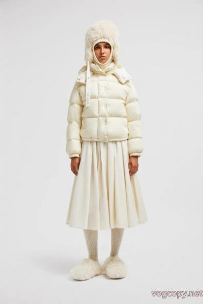 通販 ブランドMONCLER定番人気商品 2025激安でおすすめ人気 人気ブランドダウンジャケット 0 
