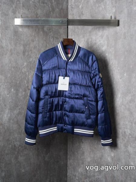 ダウンジャケットMONCLERコピー 品 販売着心地良く 暑い冬に軽やかな涼しげ 潮流 0 