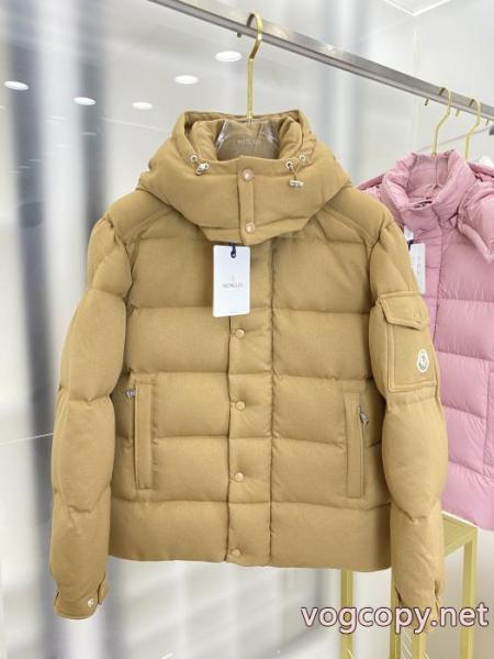 MONCLERNEW!国内完売 大人気新作登場 クリスマス人気商品ダウンジャケットブランド 通販店 1