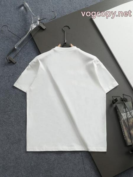 モンクレール魅惑 人気新品*超特価 安心の直営店買付け!Tシャツスーパー コピー ブランド 専門 2