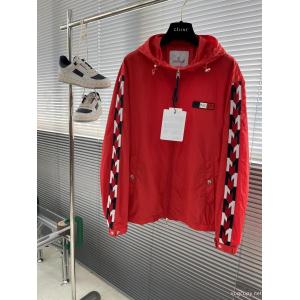 ジャケットMONCLERブランド 偽物 通販海外大人気 お得得価 雑誌掲載アイテム 