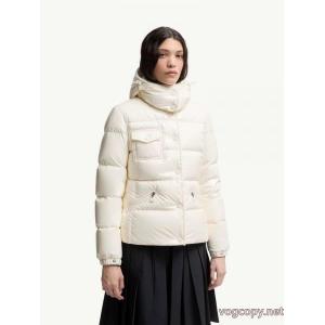 ダウンジャケット偽 ブランド最新作 お洒落 大人シンプルなMONCLER
