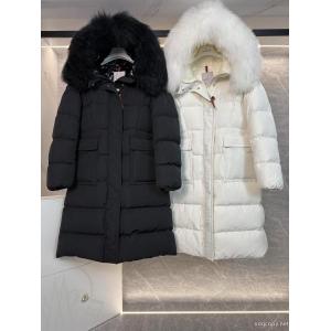 コピー 品 販売MONCLER大注目 大安売りの 最新作入荷ダウンジャケット