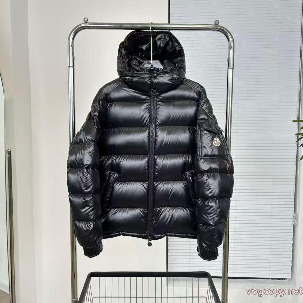 スーパー コピー 品ダウンジャケット人気ブランド新作 定番デザイン 今年流行MONCLER 0 
