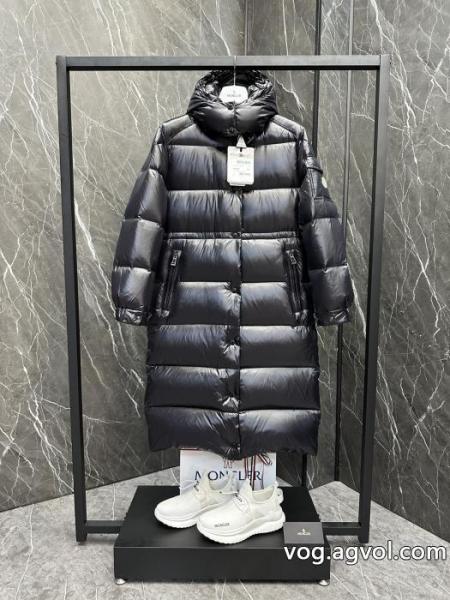 ダウンジャケットブランド コピー ショップMONCLER赤字超特価最新作 セレブ風  話題性が高い 0 